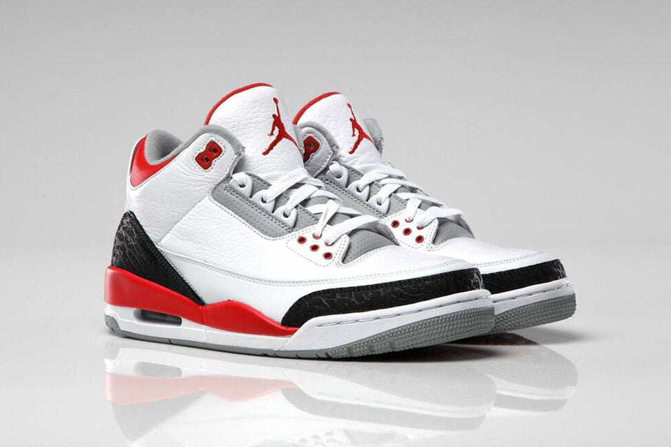 Release info: Air Jordan 3 Retro ”Fire Red”